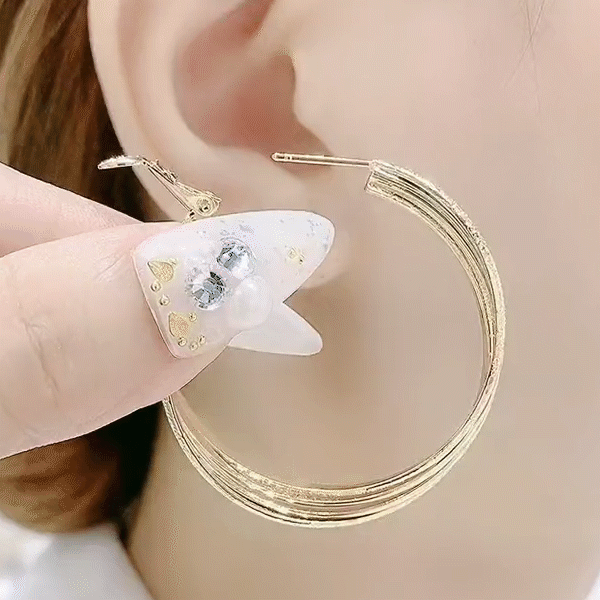 High-end hoop earrings