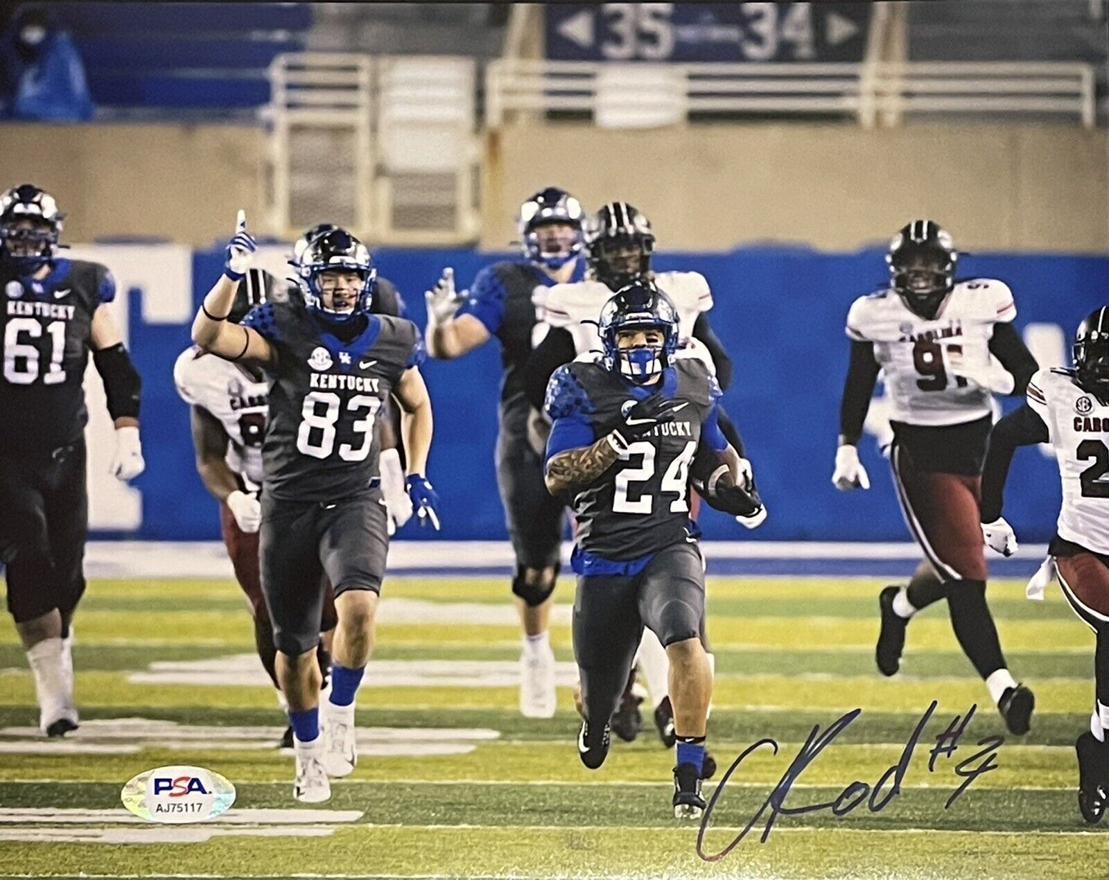 Chris Rodriguez Jr Signed Autographed Kentucky Wildcats 8x10 Photo Poster painting PSA/DNA