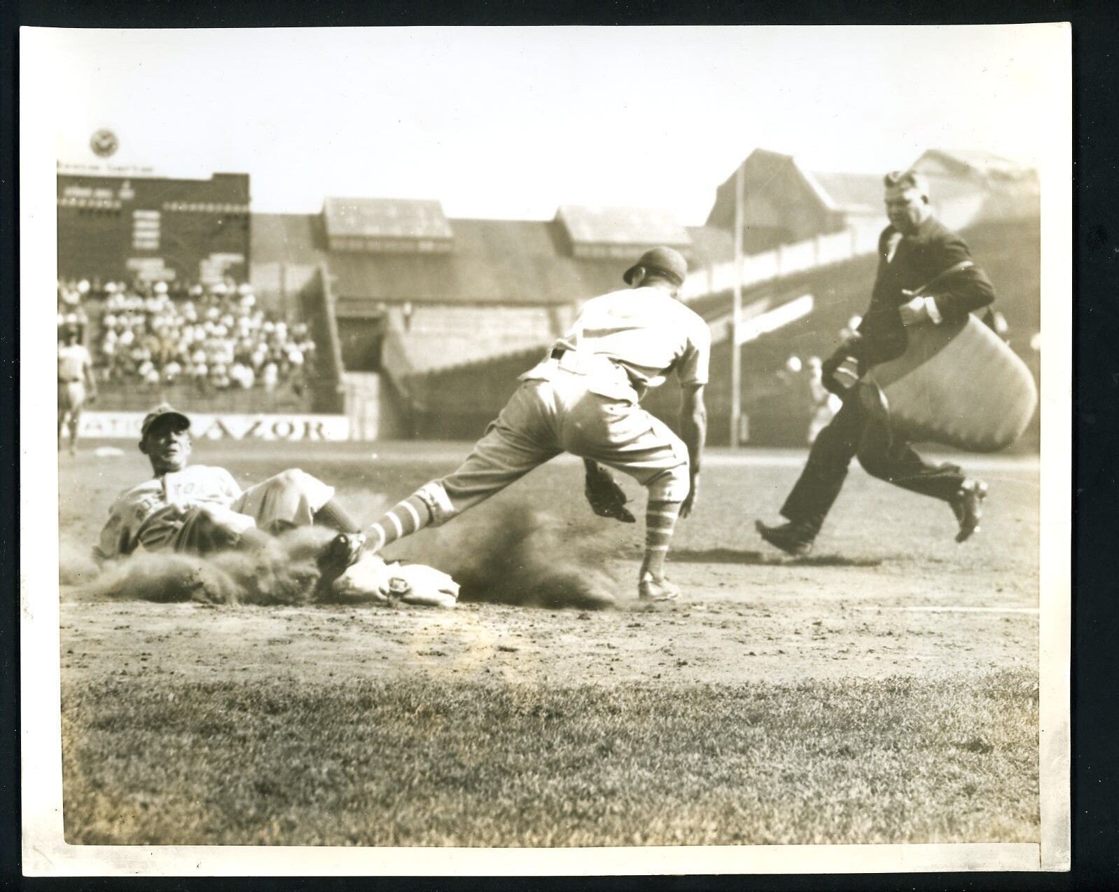 Rabbit Warstler & Travis Jackson 1936 Press Photo Poster painting New York Giants Boston Bees