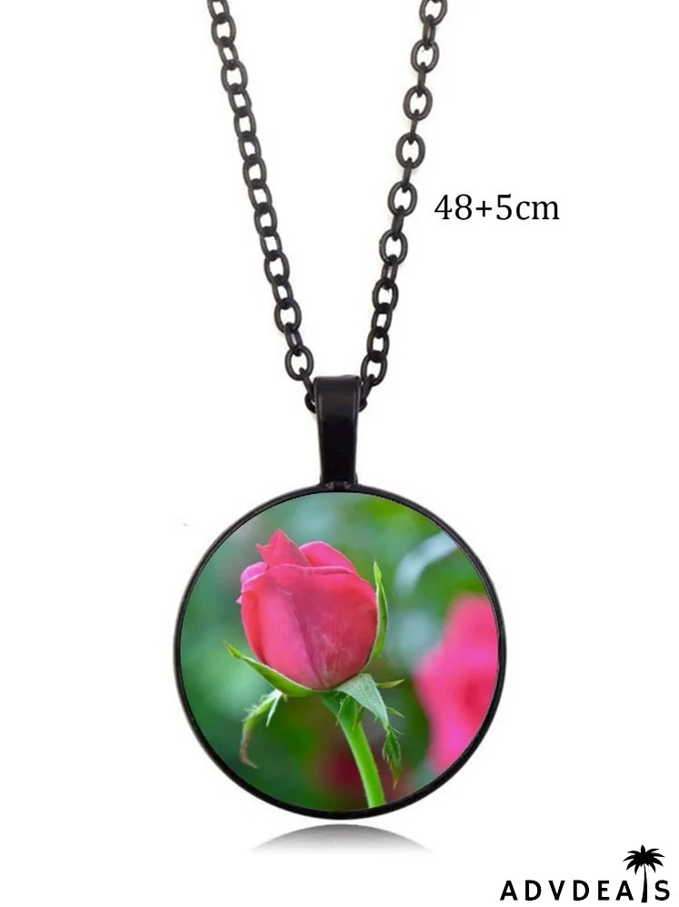 Flower Print Round Charm Necklace