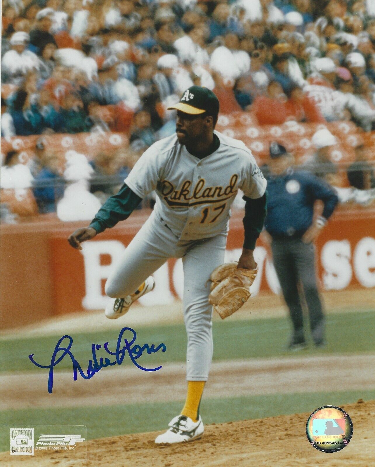 Signed 8x10 MIKE NORRIS Oakland A's Autographed Photo Poster painting - COA