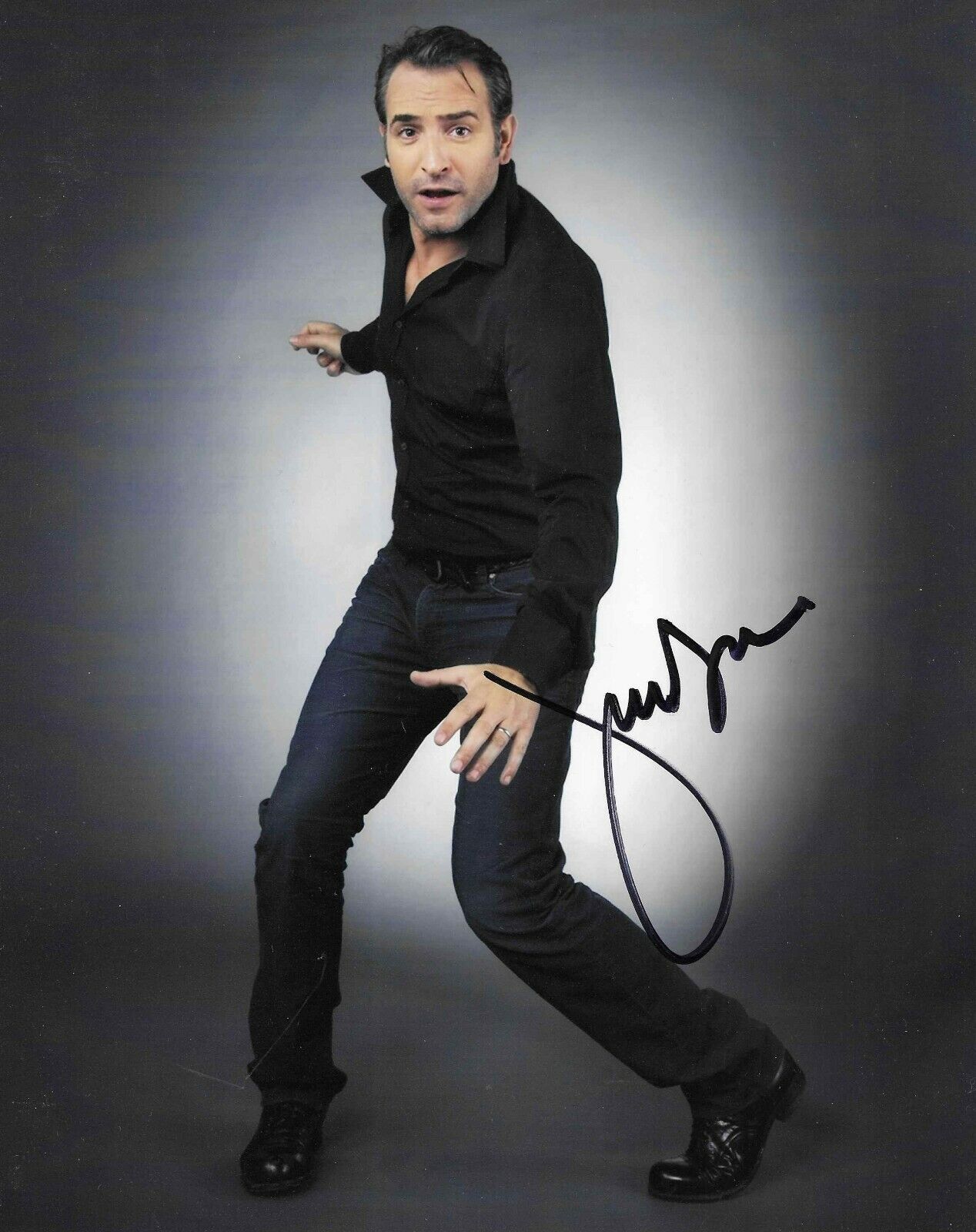 Jean Dujardin autograph - signed Photo Poster painting - The Artist