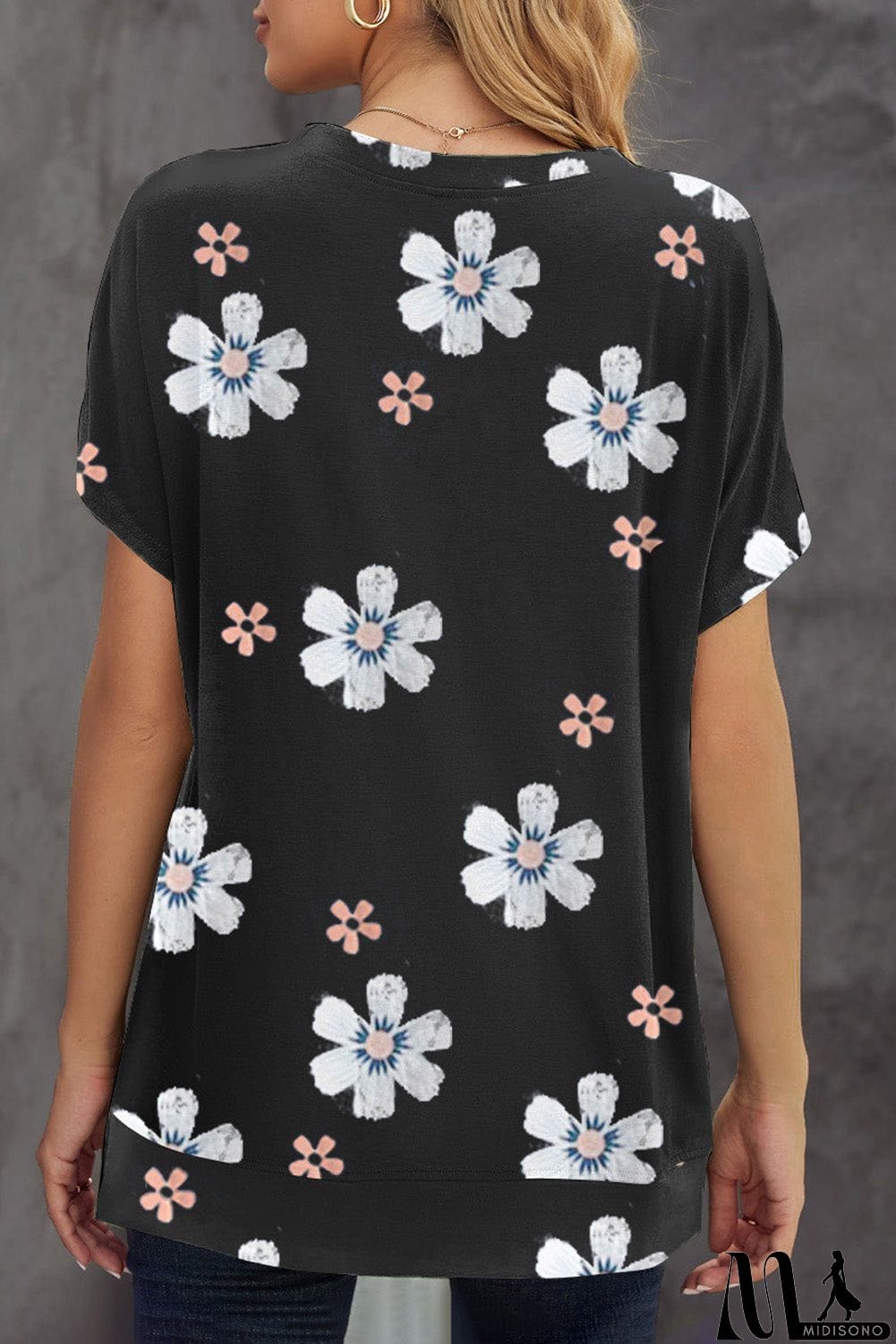 MidiSono - Floral Pattern T-shirt