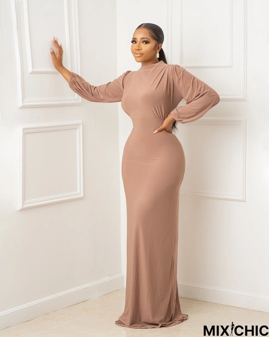 Long Sleeve Zipper Back Maxi Dress