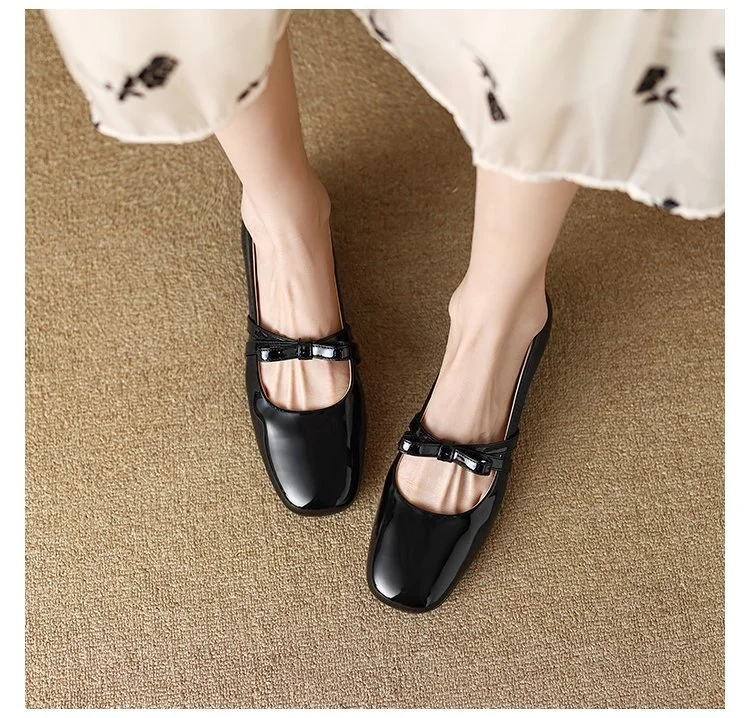 Churchf Churchf Retro Low Heel Thick Heel Bow Mary Jane Shoes Female Autumn 2024 New Patent Leather Shallow Mouth College Wind Single Shoes