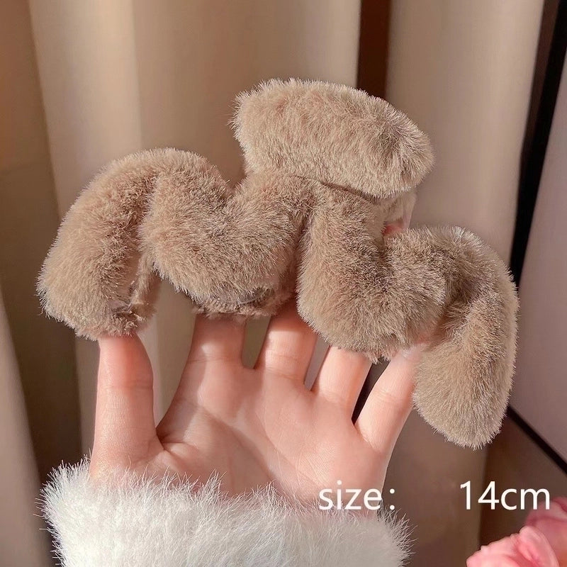 Women’s Minimalist Solid Color Plush Hair Claws