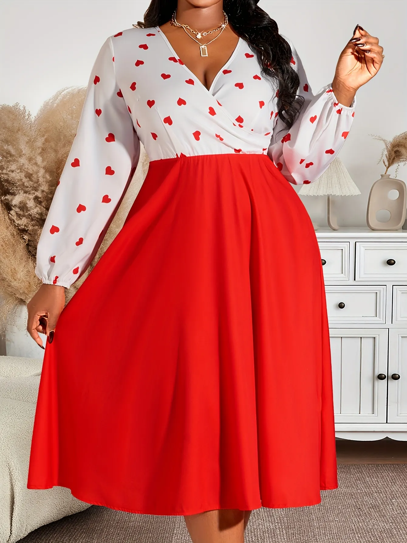 Elegant Plus Size Dress V-Neck Long Sleeve Heart Pattern Cross Detail for Mothers Day