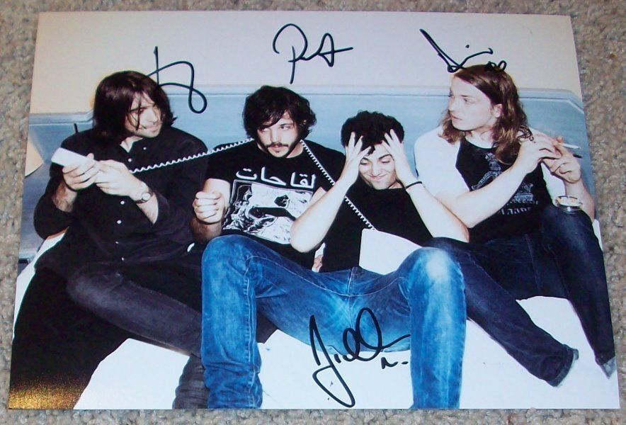 THE VACCINES BAND SIGNED AUTOGRAPH 8x10 Photo Poster painting A w/PROOF JUSTIN HAYWARD-YOUNG +3