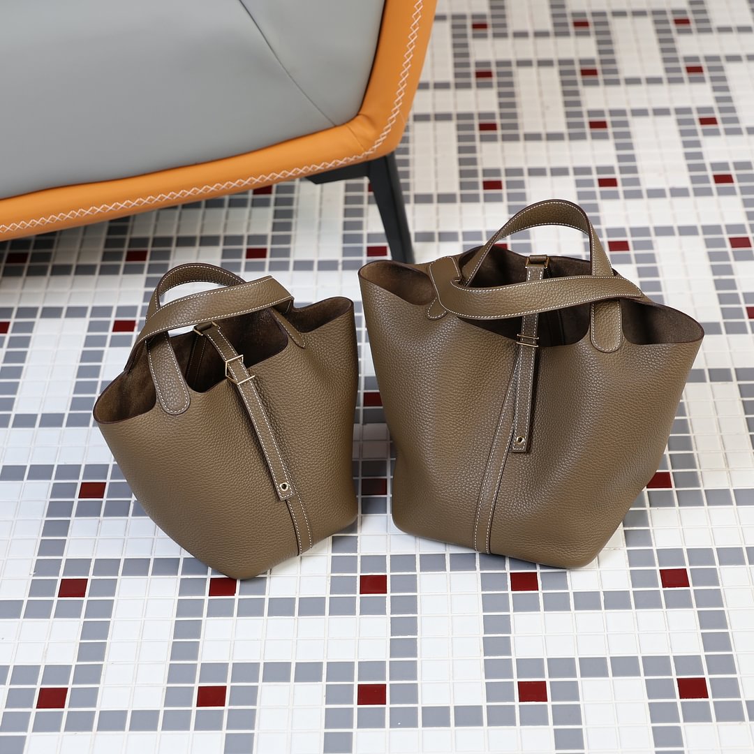 Picotin22  Clemence CC18 Etoupe GHW