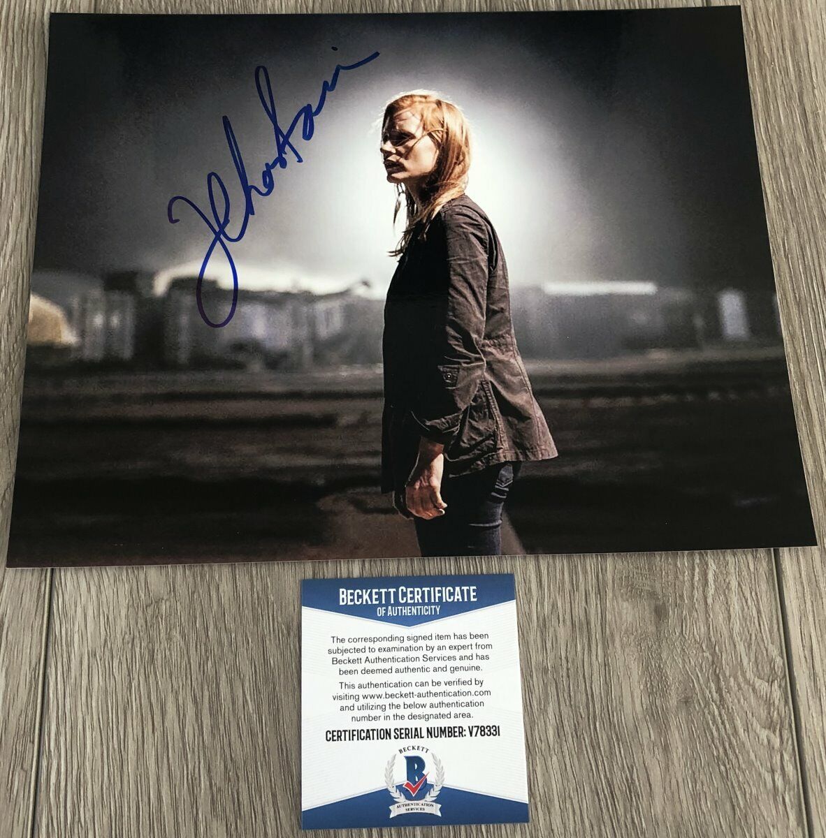 JESSICA CHASTAIN SIGNED AUTOGRAPH ZERO DARK THIRTY 8x10 Photo Poster painting wPROOF BECKETT COA