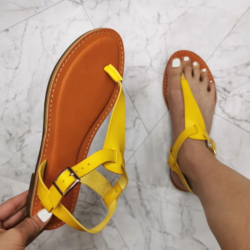 2023 Beach Sandals Women Summer Flat Shoes Flat Heel Open Toe Flip Flops Buckle Leather Sandal Solid Yellow Large Size 37-41