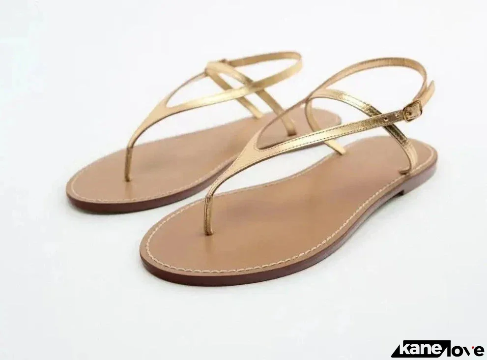 Trendy and light Sandals