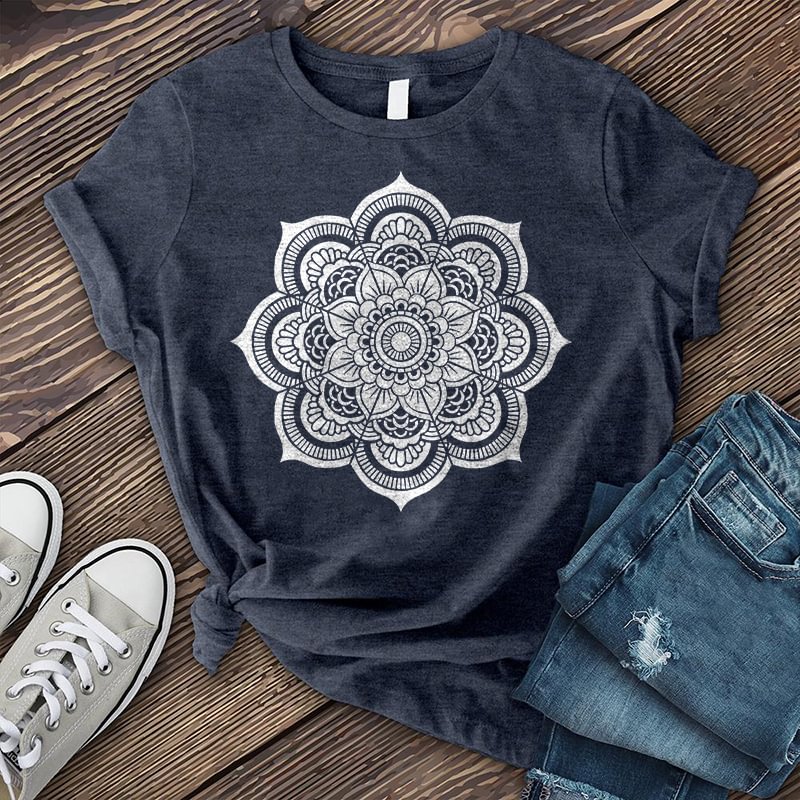   Classic Pattern Flower Print Women's Designer T-shirt - Neojana