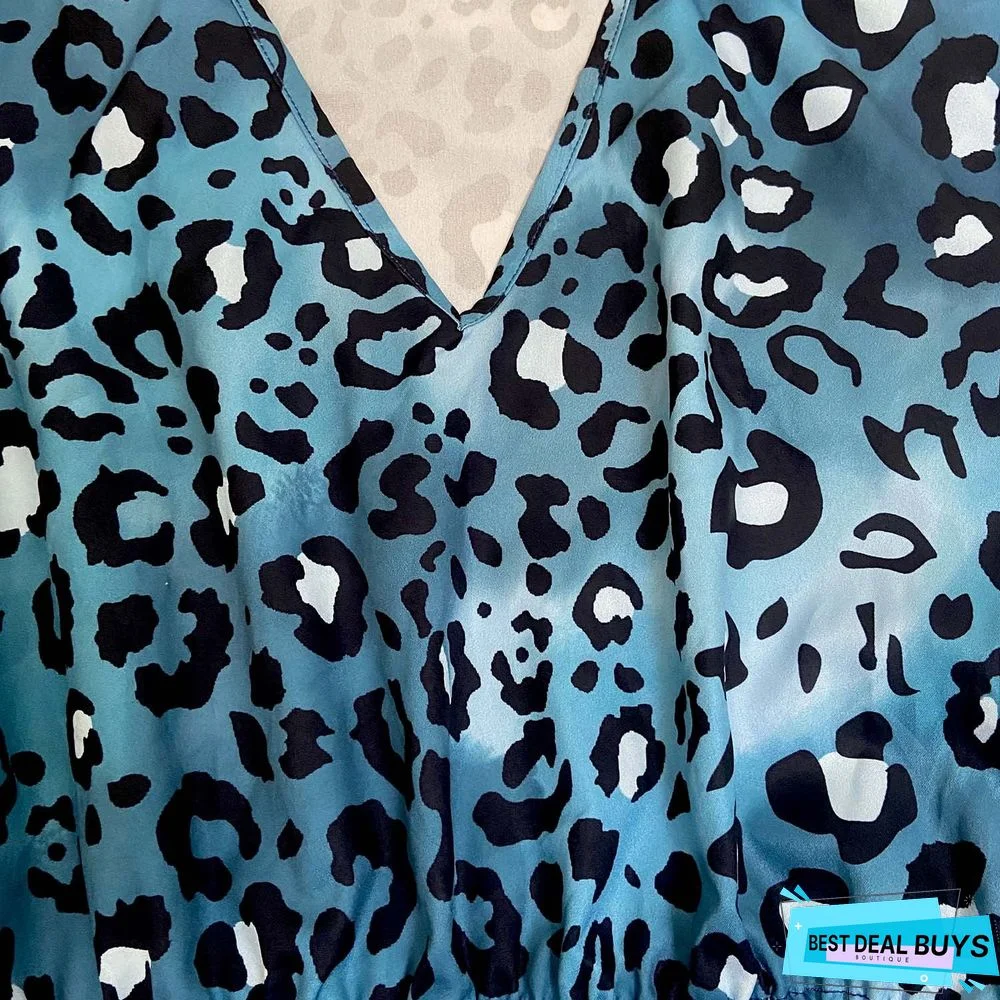 Long Sleeve Printed V-Neck Pleated Dress