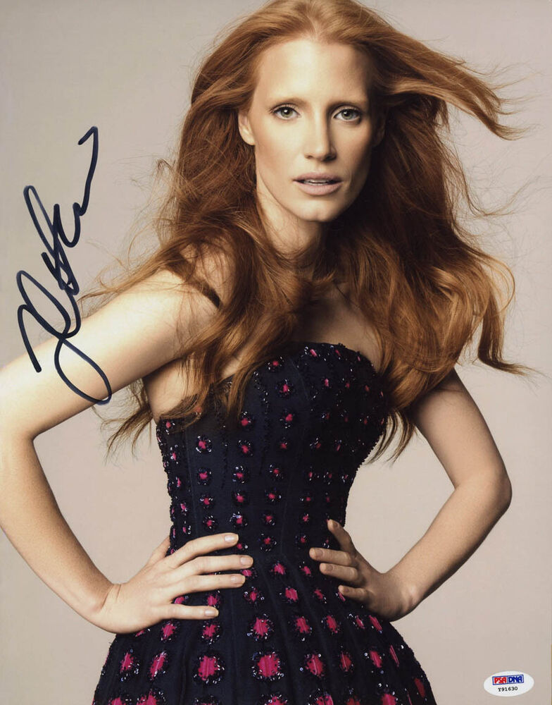 Jessica Chastain SIGNED 11x14 Photo Poster painting Blonde Intersteller SEXY PSA/DNA AUTOGRAPHED