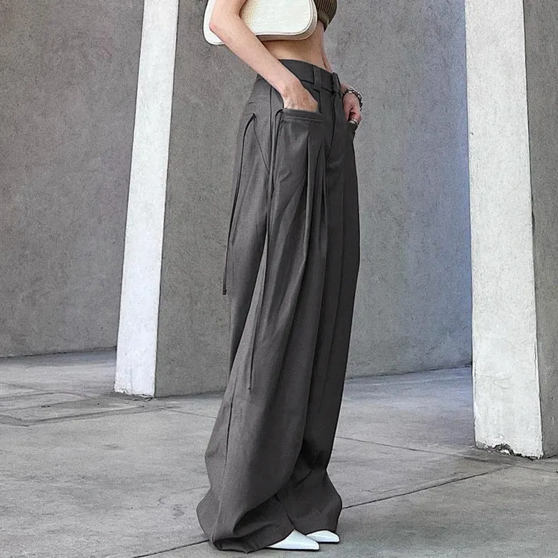 Brownm Y2K Crossover Pleated Pants