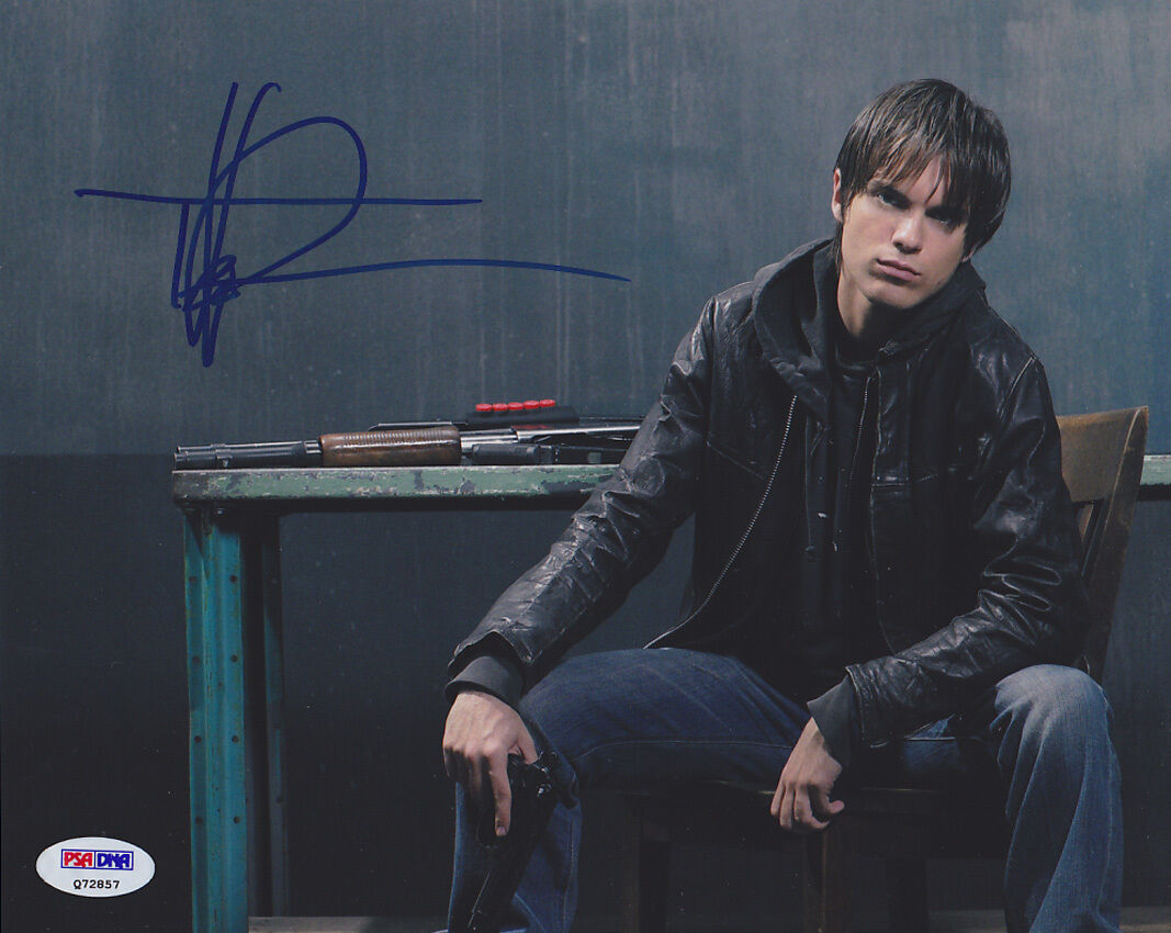 Thomas Dekker SIGNED 8x10 Photo Poster painting Adam The Secret Circle PSA/DNA AUTOGRAPHED