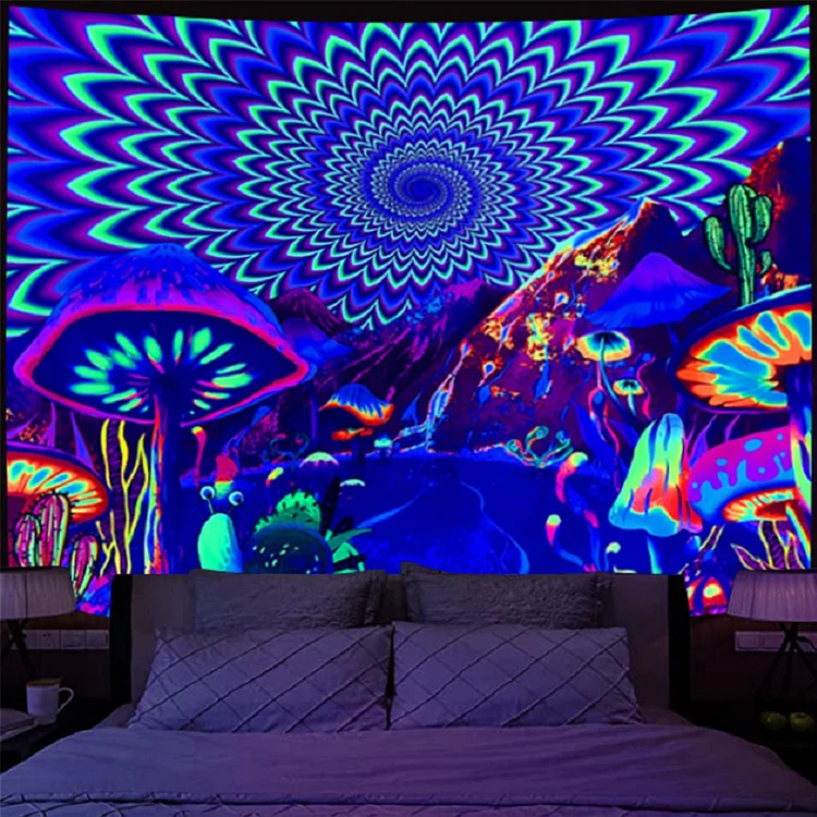 Fluorescent Tapestry Colorful Mushroom Wall Hanging Luminous Tapestries Mat