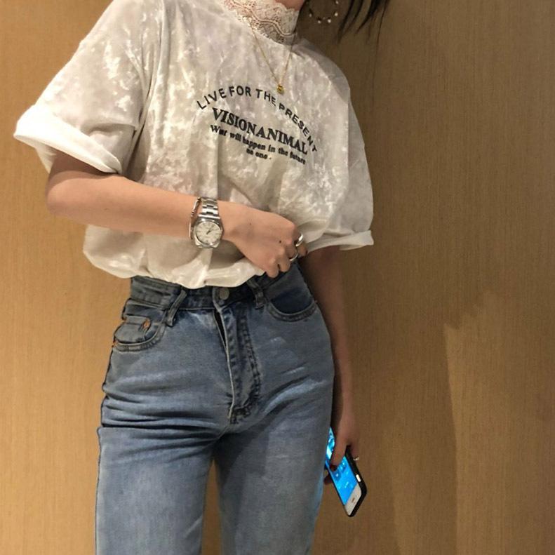 Round Neck Letter Printed Velvet Top