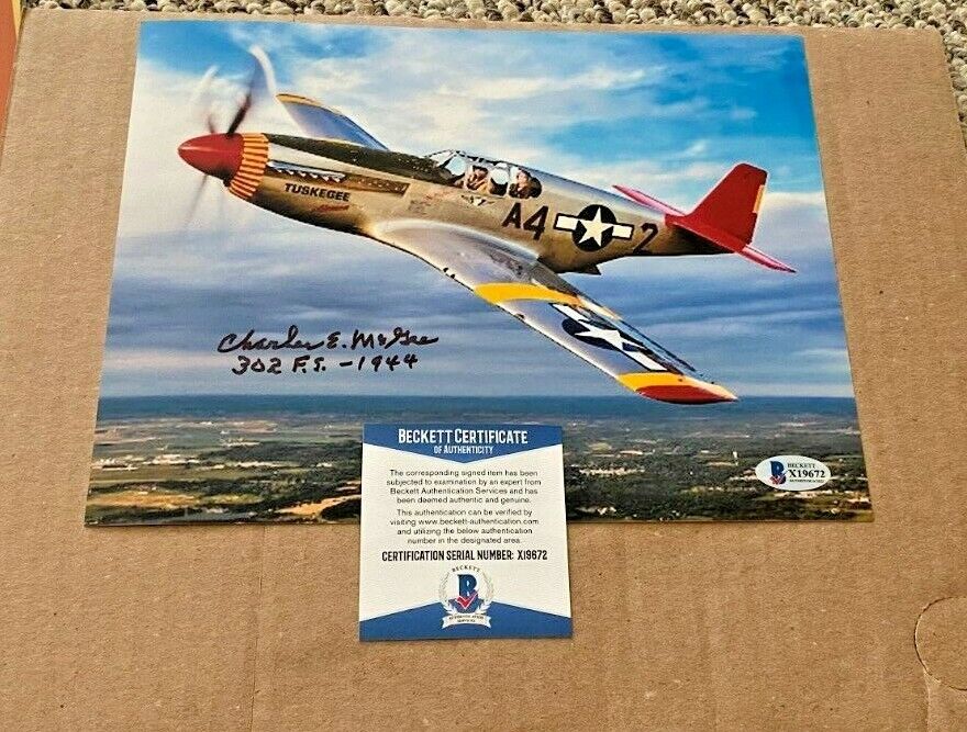 CHARLES MCGEE SIGNED TUSKEGEE AIRMAN 8X10 Photo Poster painting BECKETT CERTIFIED