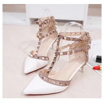 Women's Shoes 2019 Summer Pointed High-heeled Stiletto Patent Leather Rivet Single Shoes Was Thin Buckle Women's Shoes