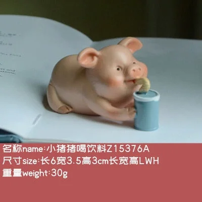 Cute Piggy Ornament Pink Pig Figurine Animal Model Car Ornament Dollhouse Decor Micro Landscape Decoration