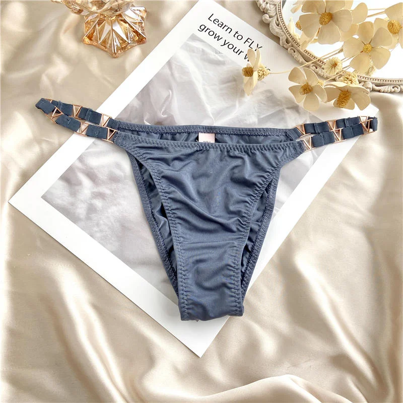 Women Sexy Panties Lingerie Low-Waist Temptation Briefs Soft Silky Thong G-String Panties Female Metal Solid Underwear Knickers