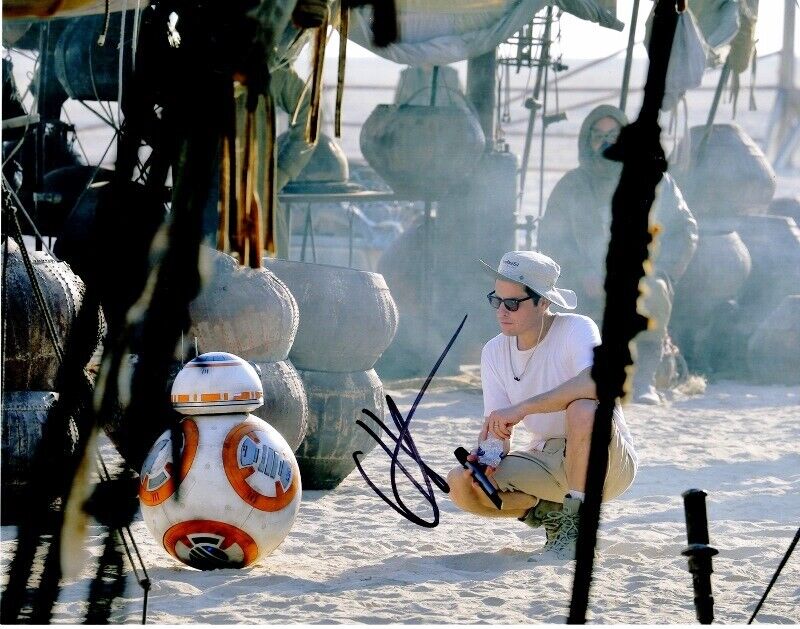 J.J. Abrams Signed Star Wars: The Force Awakens Episode 7 11x14 Photo Poster painting JJ Abrams