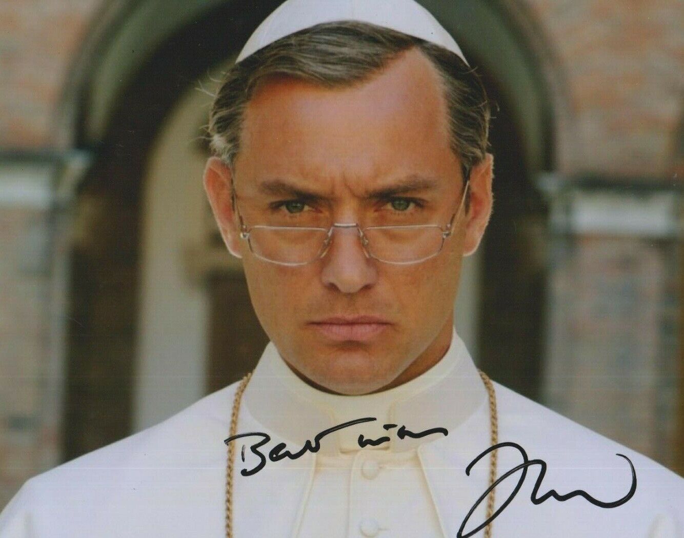 Jude Law **HAND SIGNED** 8x10 Photo Poster painting ~ Young Pope ~ AUTOGRAPHED