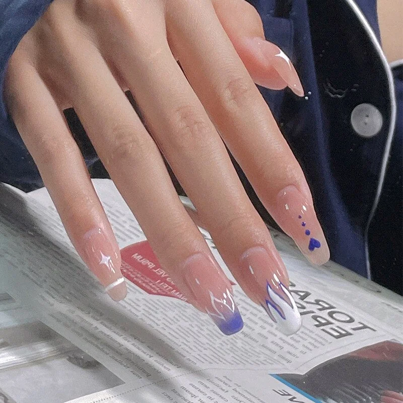 24PCS Love Heart False Nail Patch Sweet Style Women Removable MId Length Full Cover Manicure Tool False Nail Patch with Glue-Nail Inspo