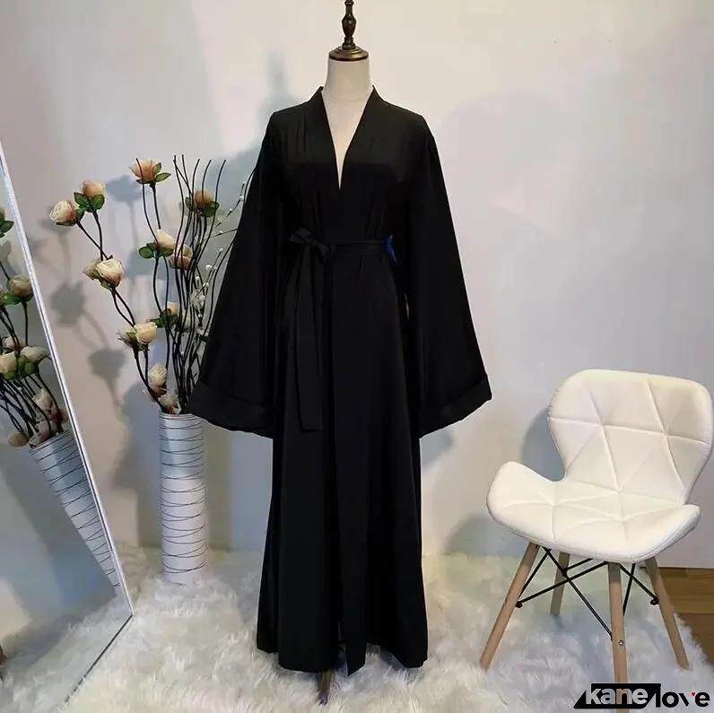 Women's Arabian V-Neck Polyester Full Sleeve Solid Pattern Abaya