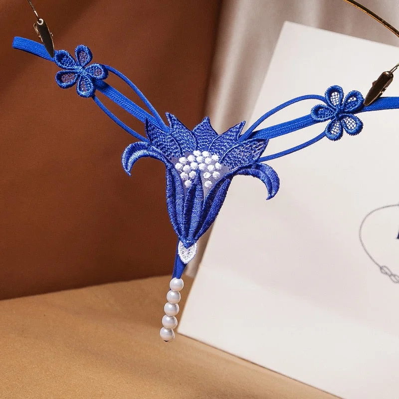 European Thong Pants Sexy Flower Panties Fashion Opening Pearl G- String Low Waist Seamless Comfort Underpants Female Lingerie