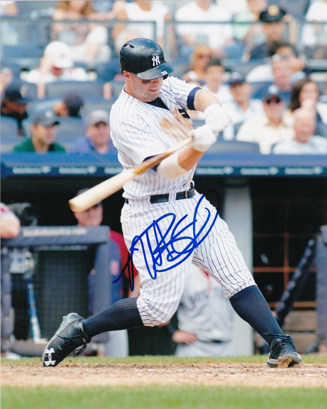 MARK REYNOLDS NEW YORK YANKEES ACTION SIGNED 8x10