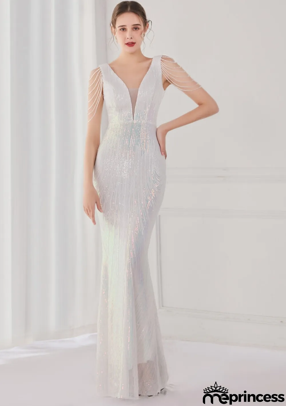 Spring Elegant White Bling Sequins V Neck Tassel Gradient Mermaid Evening Dress