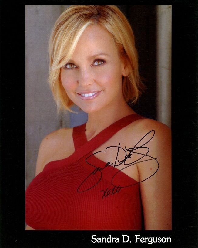 SANDRA D. FERGUSON Signed Photo Poster painting - General Hospital