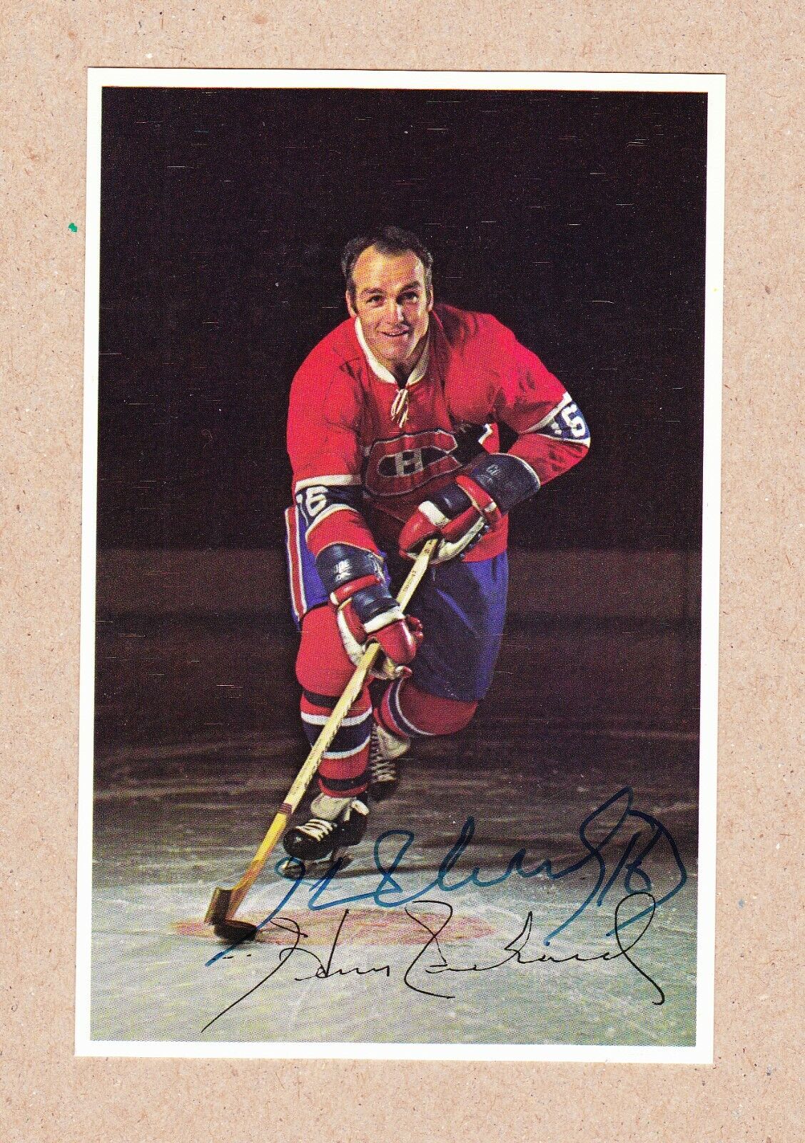 Henri Richard signed Montreal Canadiens 1969-71 postcard (DEC)