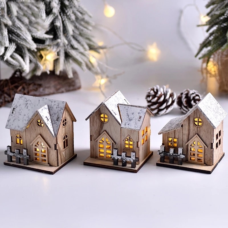 Tegooe LED Luminous Wooden Christmas Cabin - Miniature Holiday Decoration