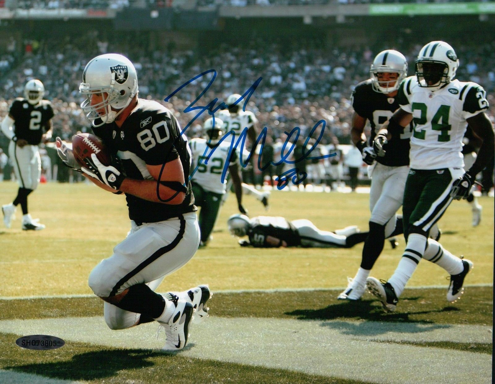 Zach Miller Signed 8X10 Photo Poster painting Autograph Raiders vs. Jets Auto UDA Upper Deck