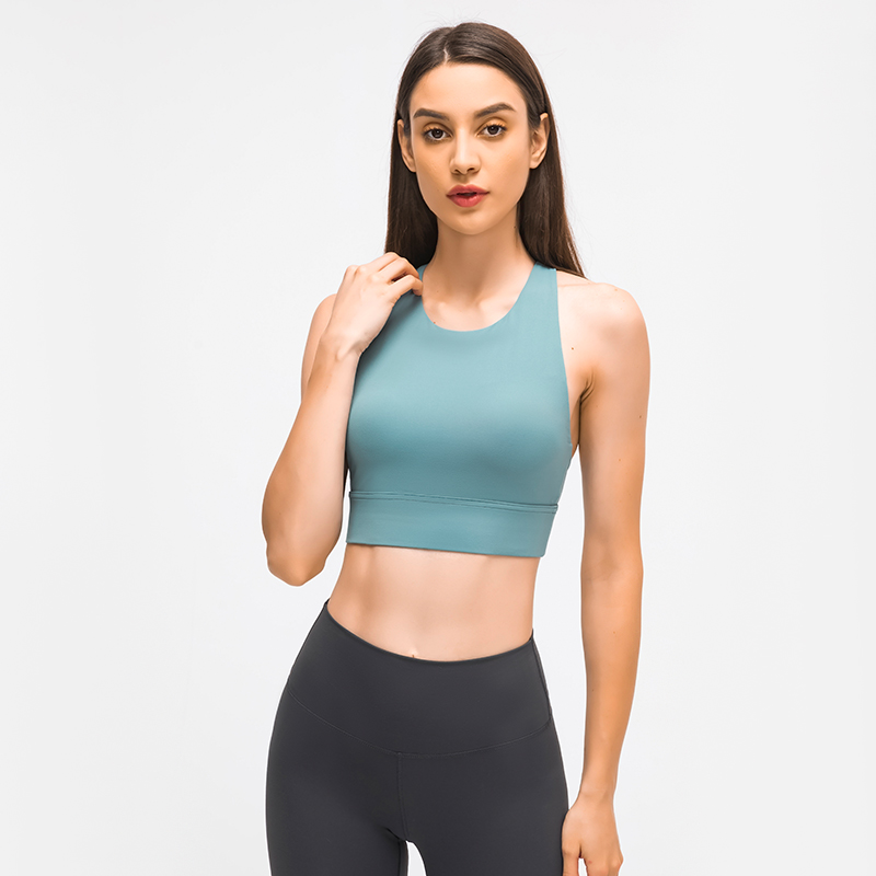 activewear bra details