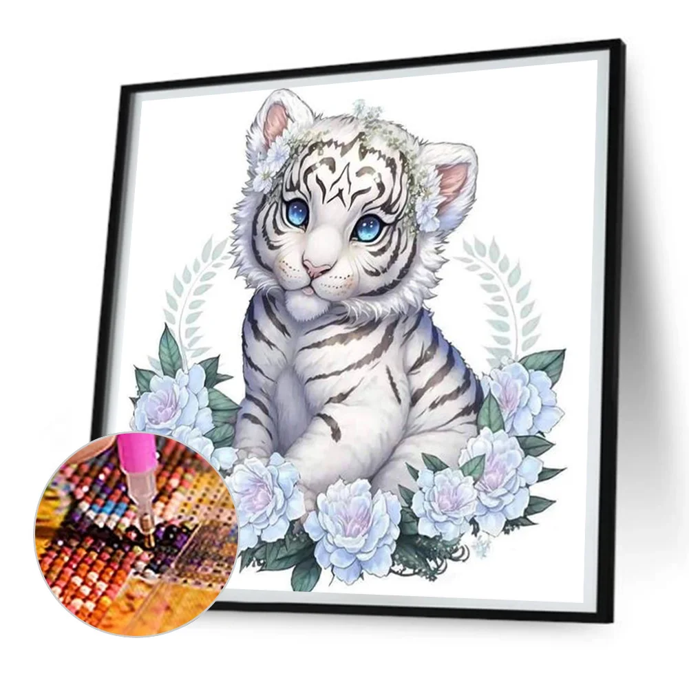 Full Round Diamond Painting 30*30cm - White Tiger Cub With Garland