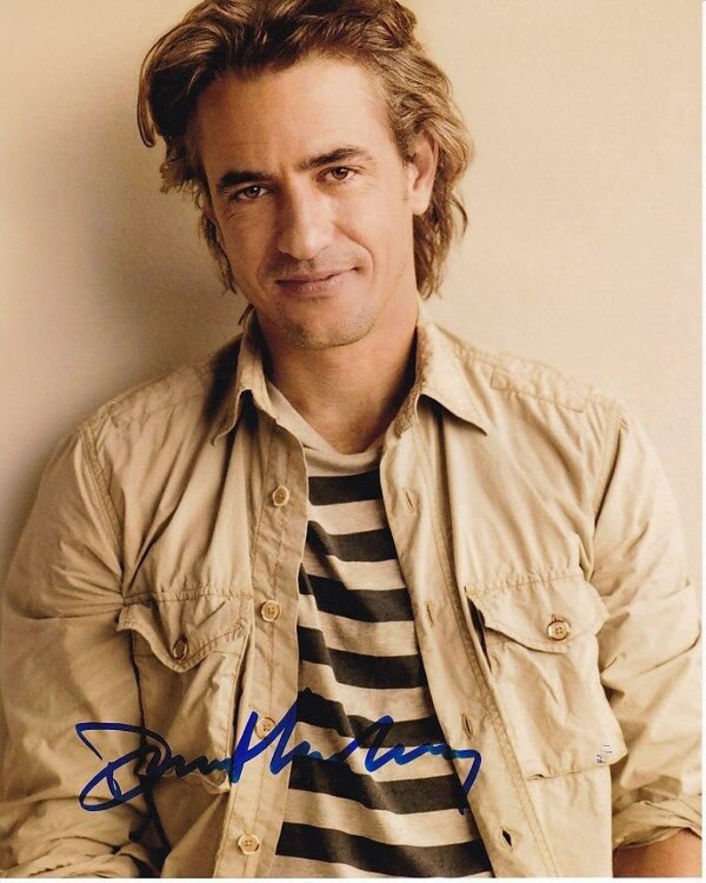 Dermot mulroney signed autographed Photo Poster painting