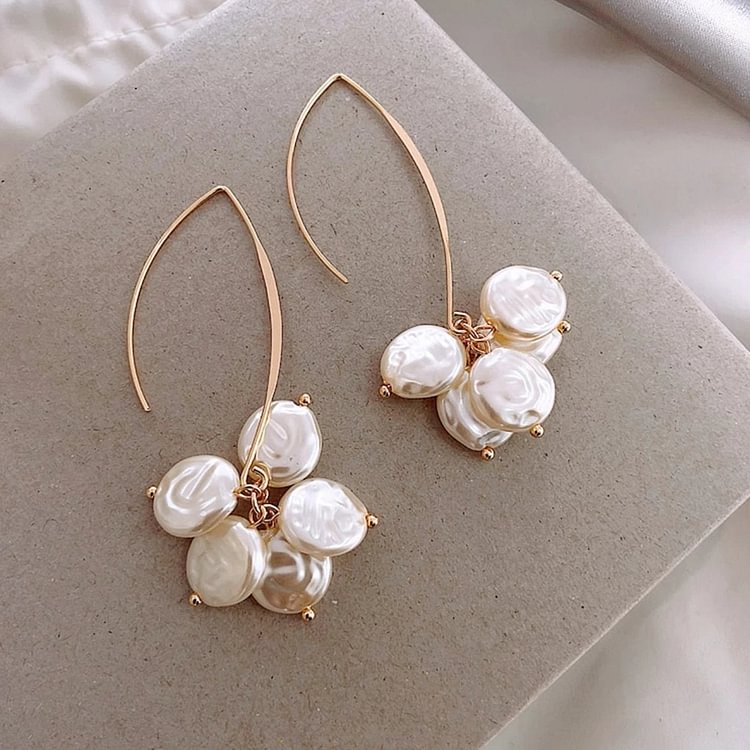 Elegant Pearl & Crystal Earrings