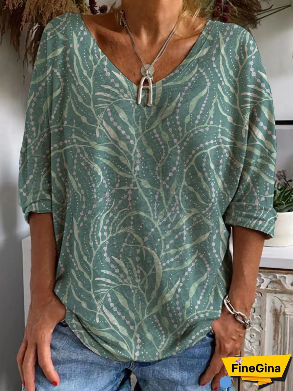 Women Long Sleeve V-neck Floral Printed Graphic Top