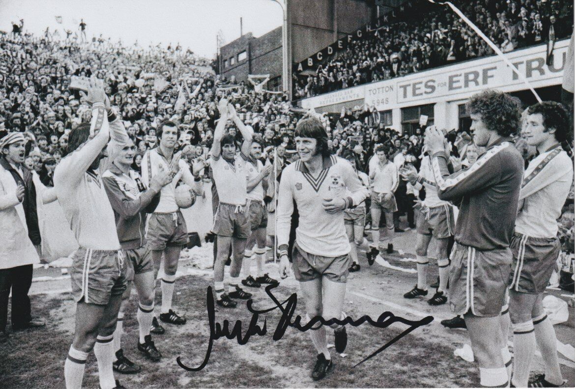 MICK CHANNON HAND SIGNED 6X4 Photo Poster painting SOUTHAMPTON FOOTBALL AUTOGRAPH 4