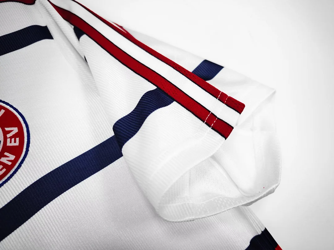 Retro Bayern Munich 1998/2000 Away Football Shirt Thai Quality