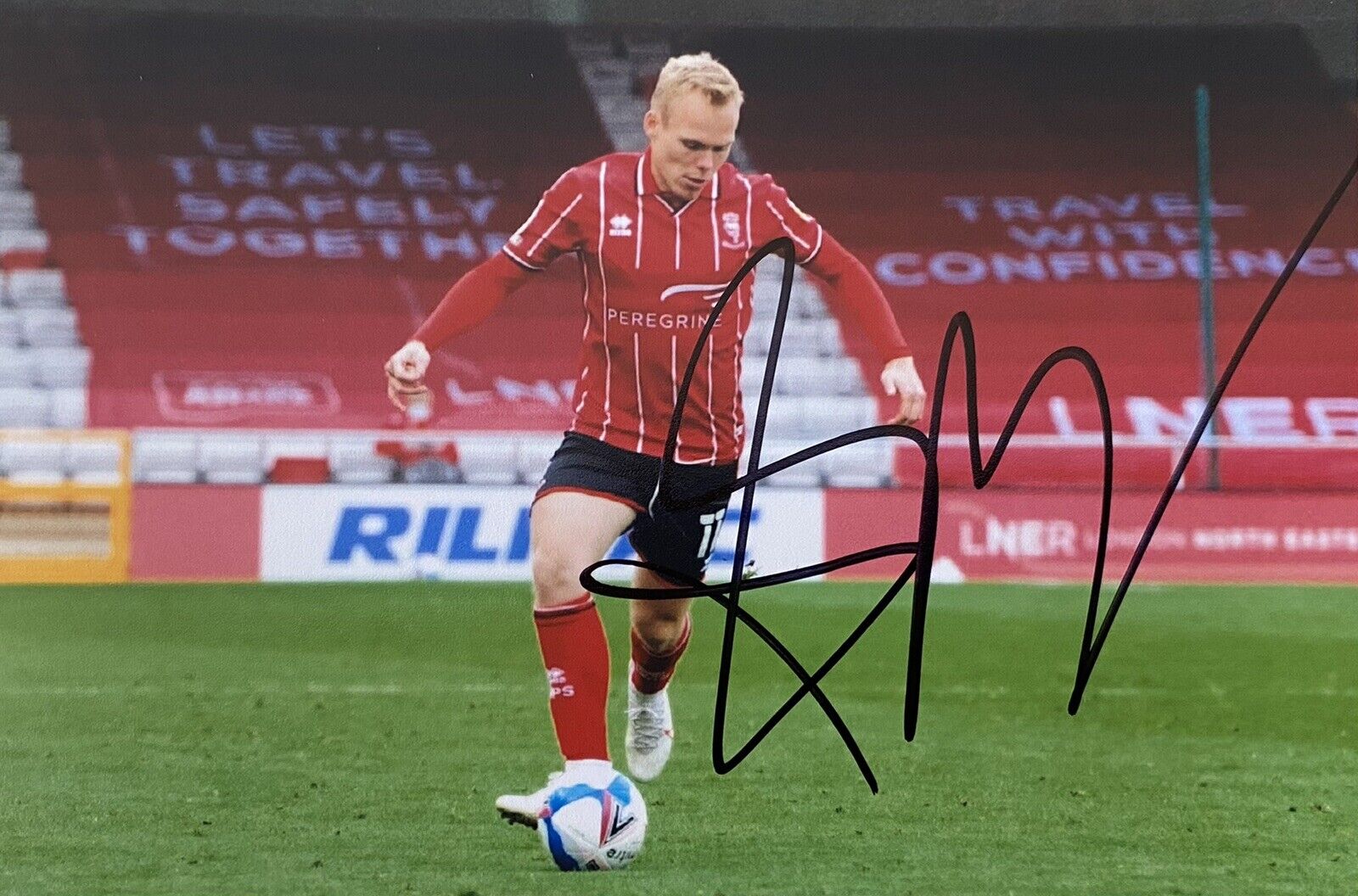 Anthony Scully Genuine Hand Signed Lincoln City 6X4 Photo Poster painting 2