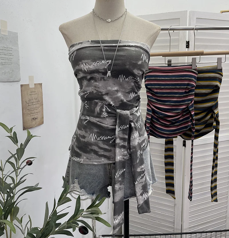 Nigikala Nigikala Shot Y2k With Chest Pads With Chest Pads To Wear Chest Vest Irregular Belt Strap Short Tie-Dye Letter Print Top 9270