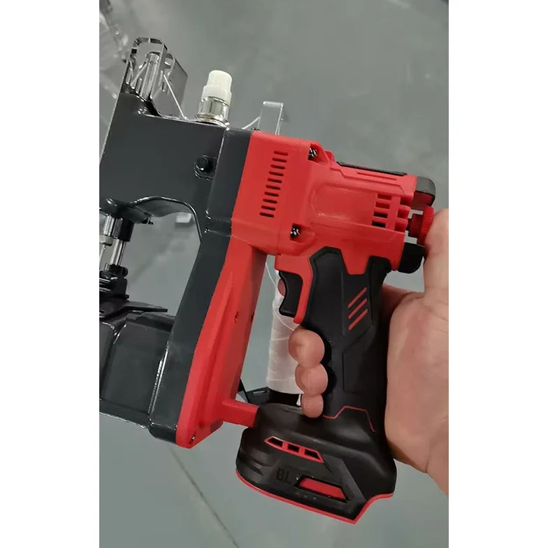 آلة تغليف بطاريات الليثيوم عديمة الفرشات