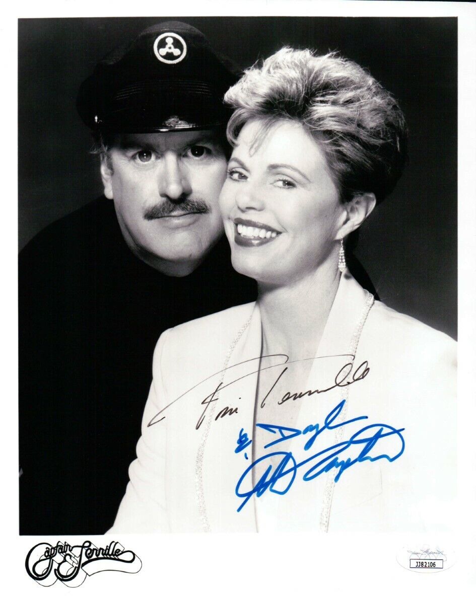 Captain & Tennille Signed Autographed 8x10 Photo Poster painting Vintage Headshot JSA JJ82106