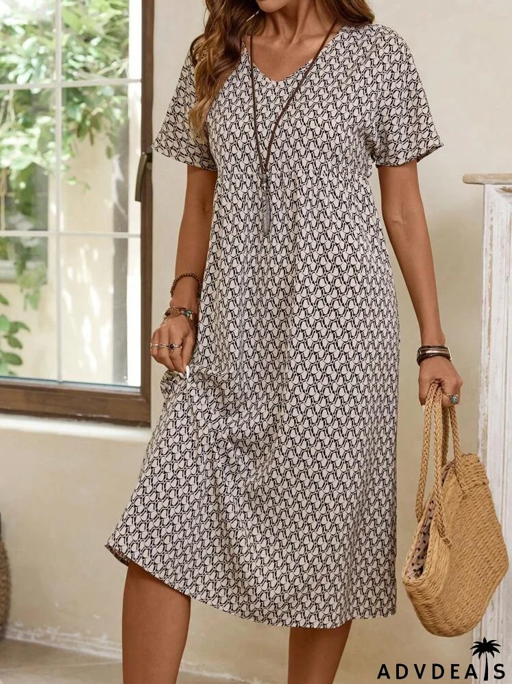 Women's Summer Dress With Geometric Pattern Print And V-Neck Short Sleeves